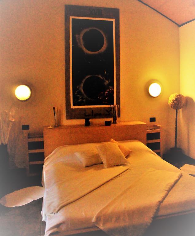 Premiata Osteria Dei Fiori Bed & Breakfast Cortiglione Екстериор снимка